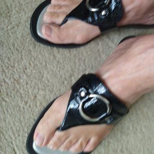 Women's sandals